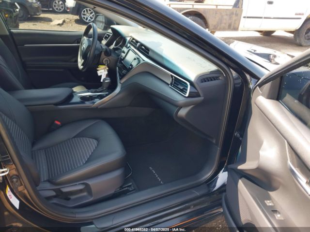 4T1B11HK0JU608379 Toyota CAMRY SE
