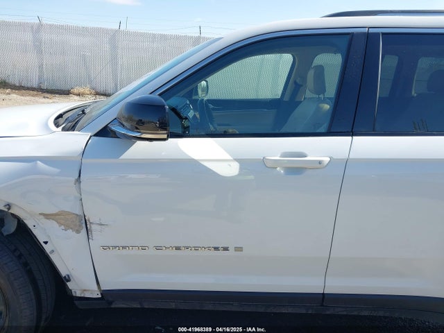 1C4RJHBG8N8603865 Jeep Grand Cherokee