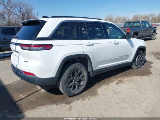 1C4RJHBG8N8603865 Jeep Grand Cherokee