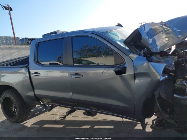 3GCUYEED8KG158409 Chevrolet Silverado 1500 Rst