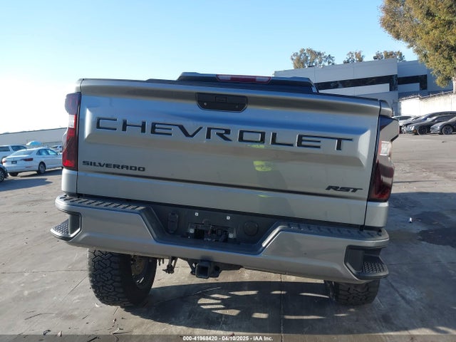 3GCUYEED8KG158409 Chevrolet Silverado 1500 Rst