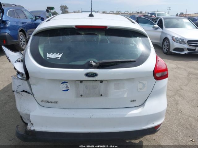 1FADP3K22FL315960 Ford FOCUS SE