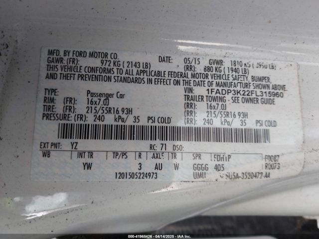 1FADP3K22FL315960 Ford FOCUS SE