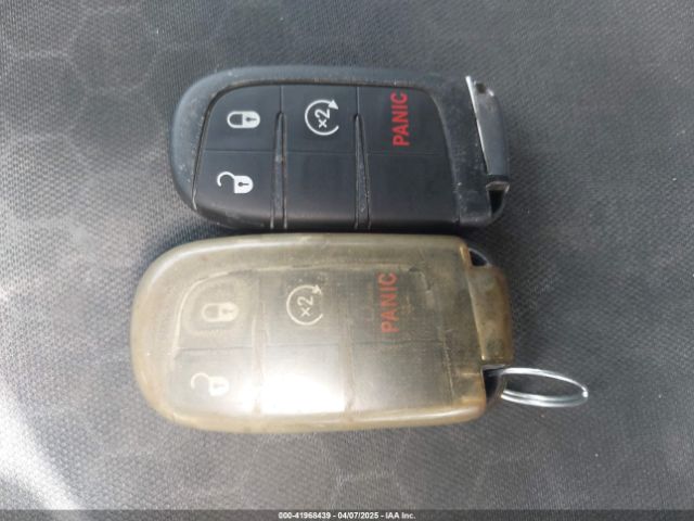 3C4NJDBB3KT654330 Jeep Compass Latitude 4x4