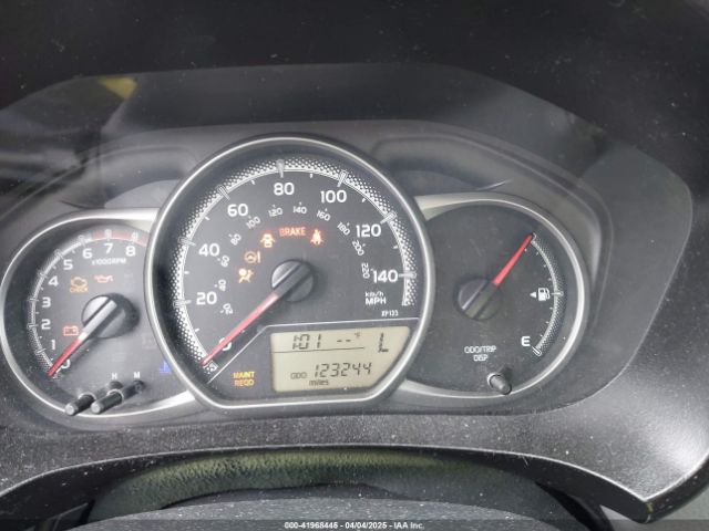 VNKKTUD35HA072675 Toyota YARIS L