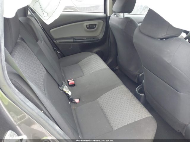 VNKKTUD35HA072675 Toyota YARIS L