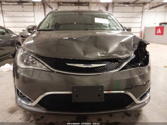 2C4RC1BG5HR803306 Chrysler Pacifica Touring-l