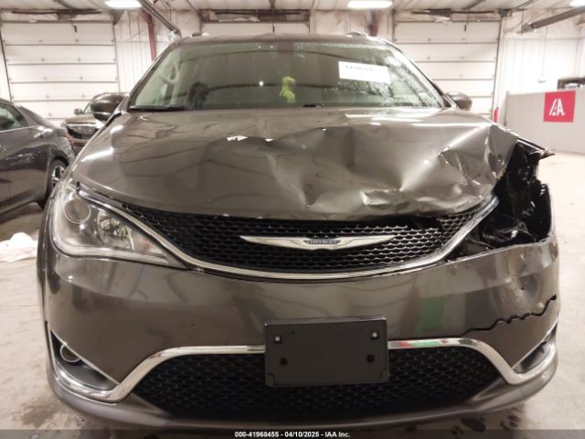 2C4RC1BG5HR803306 Chrysler Pacifica Touring-l