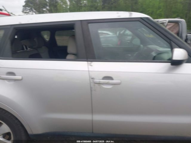 KNDJN2A26H7478525 KIA Soul !