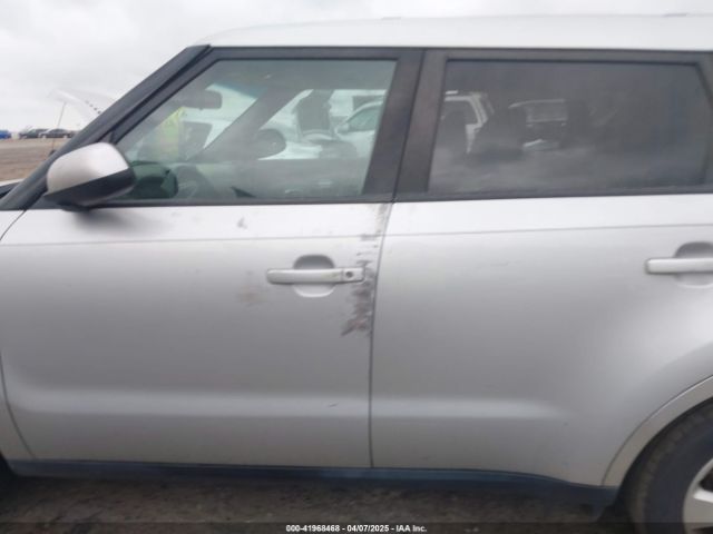 KNDJN2A26H7478525 KIA Soul !