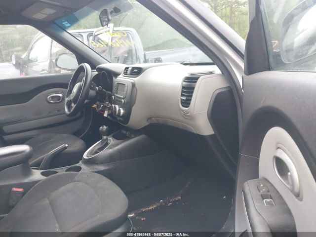 KNDJN2A26H7478525 KIA Soul !