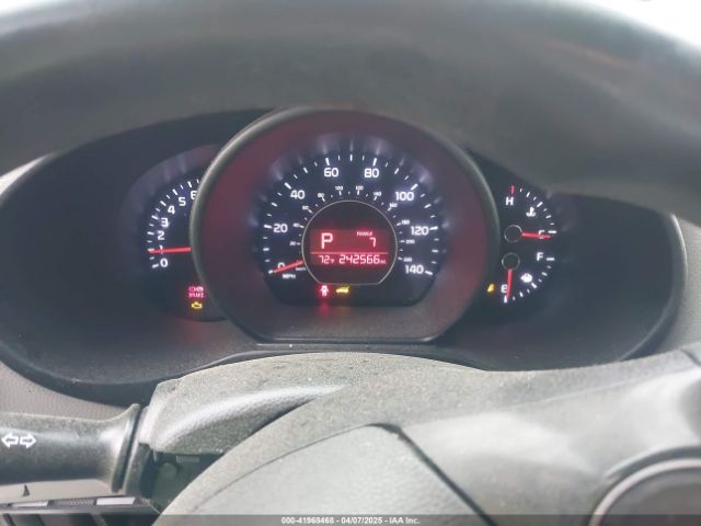 KNDJN2A26H7478525 KIA Soul !