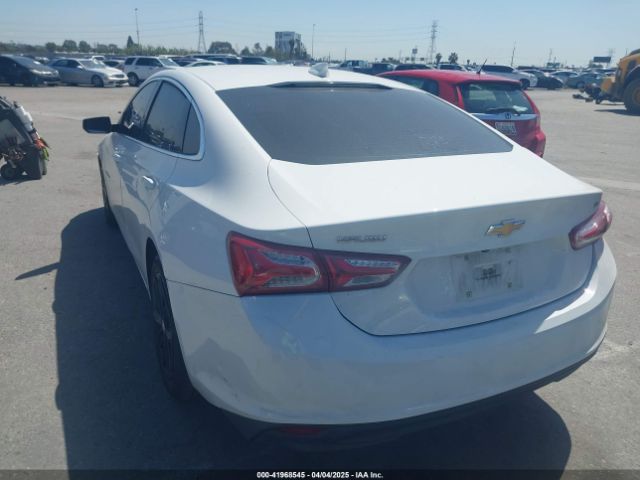 2019 CHEVROLET MALIBU 1G1ZD5ST1KF206825 Photo 2