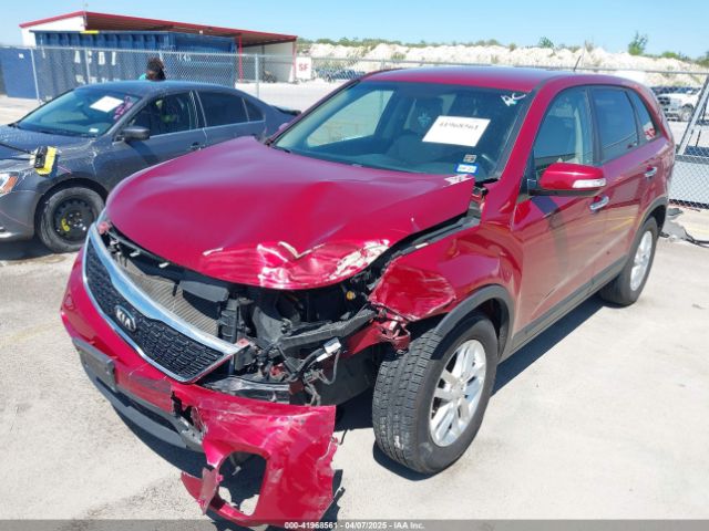5XYKT3A62FG592895 KIA SORENTO LX