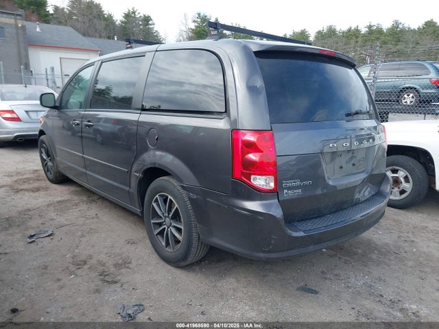 2C4RDGBG1FR558839 Dodge Grand Caravan Se