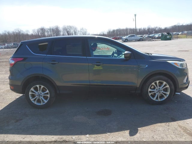 1FMCU9GD1HUD99788 Ford ESCAPE SE