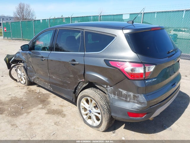1FMCU9GD1HUD99788 Ford ESCAPE SE