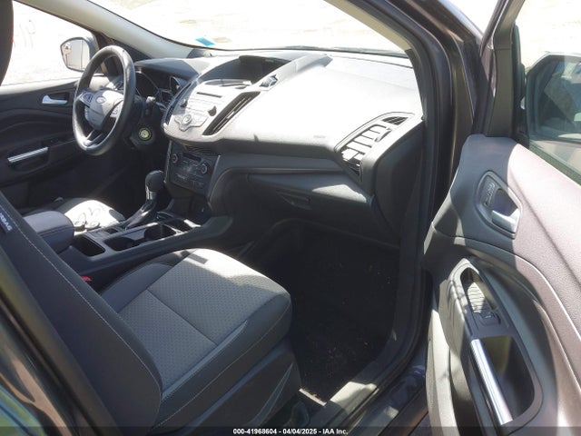 1FMCU9GD1HUD99788 Ford ESCAPE SE