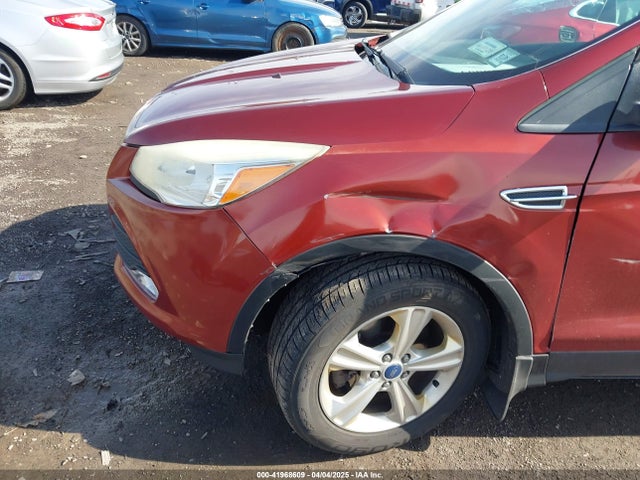 1FMCU9GX3EUA81161 Ford ESCAPE SE