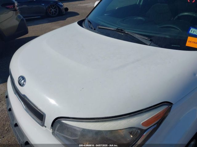 KNDJN2A24F7137816 KIA Soul