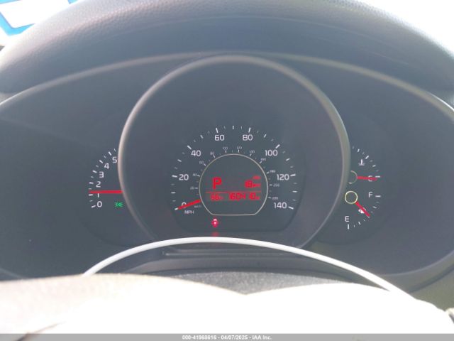 KNDJN2A24F7137816 KIA Soul