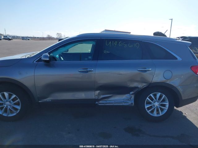5XYPGDA58GG178903 KIA Sorento 3.3l Lx