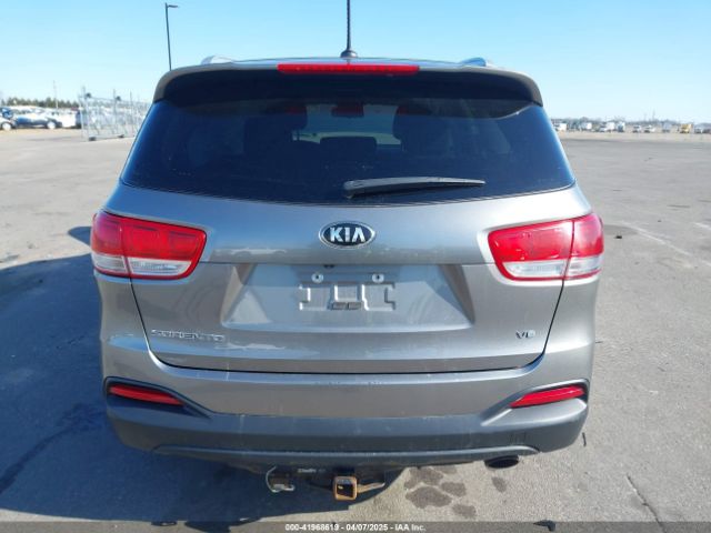5XYPGDA58GG178903 KIA Sorento 3.3l Lx