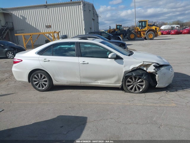 4T1BF1FK9GU510688 Toyota CAMRY XLE