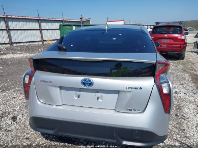 JTDKARFU1G3006077 Toyota Prius Three Touring