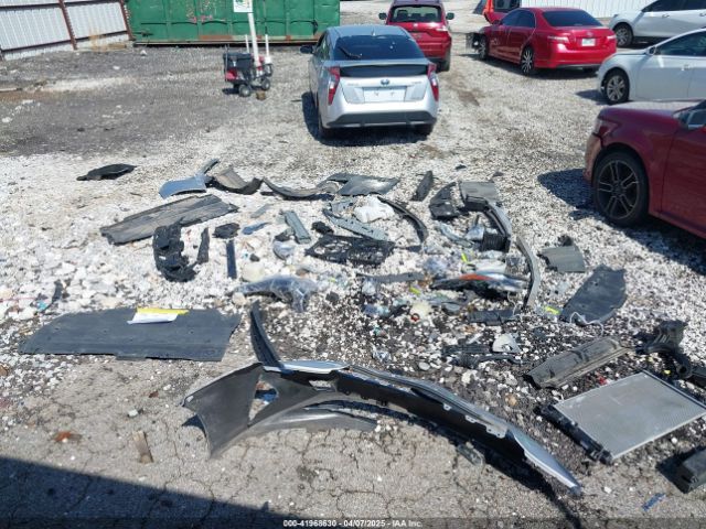 JTDKARFU1G3006077 Toyota Prius Three Touring