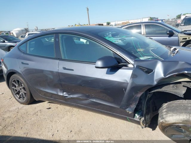 5YJ3E1EB2PF658915 Tesla Model 3 Long Range Dual Motor All-wheel Drive