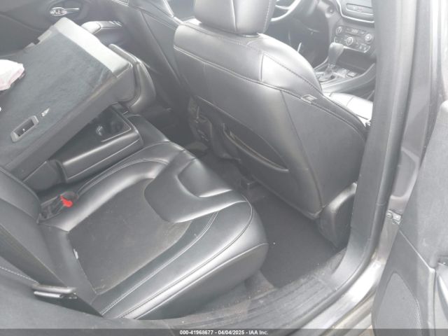 1C4PJLLB8LD657054 Jeep Cherokee Latitude Plus Fwd