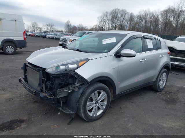 KNDPMCAC4J7437926 KIA Sportage Lx