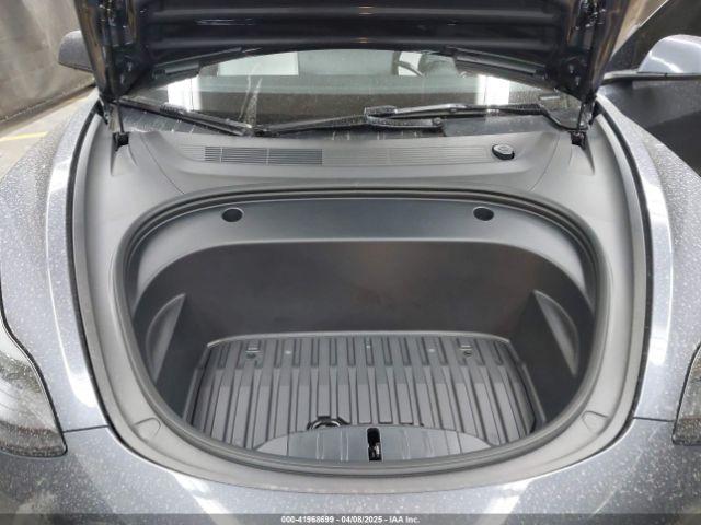 5YJ3E1EA9PF639723 Tesla Model 3 Rear-wheel Drive