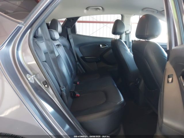 KM8JU3AG1EU918664 Hyundai TUCSON SE