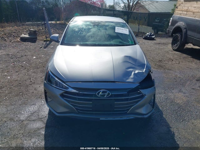 5NPD84LF1LH570310 Hyundai ELANTRA SEL