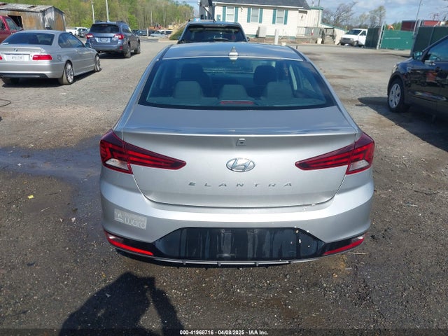 5NPD84LF1LH570310 Hyundai ELANTRA SEL