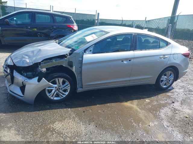 5NPD84LF1LH570310 Hyundai ELANTRA SEL