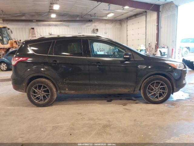 1FMCU9J96EUE11367 Ford Escape Titanium