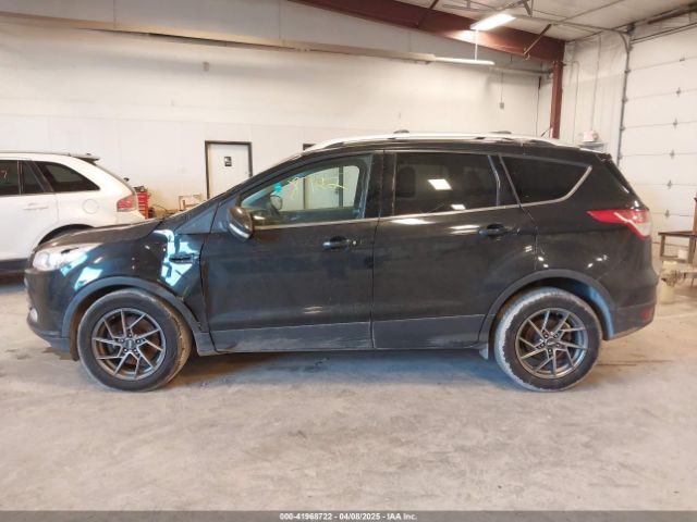 1FMCU9J96EUE11367 Ford Escape Titanium