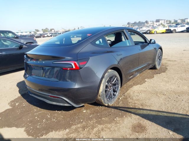 2024 TESLA MODEL 3 5YJ3E1EAXRF724234 Photo 3