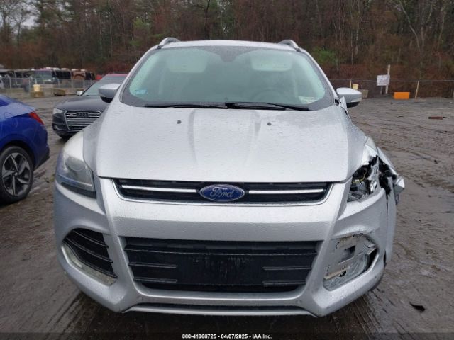 1FMCU0JX0GUB38410 Ford Escape Titanium