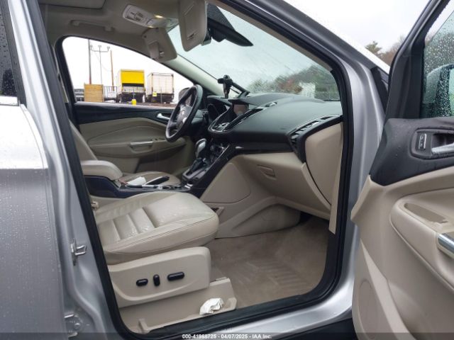 1FMCU0JX0GUB38410 Ford Escape Titanium