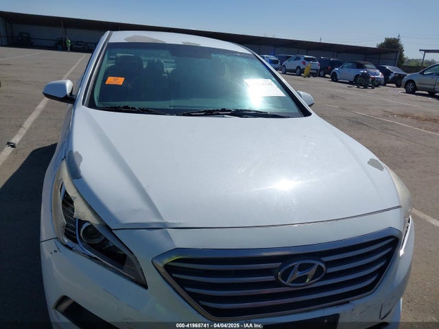 Hyundai Sonata 2017 5NPE24AF6HH565572 Image 11