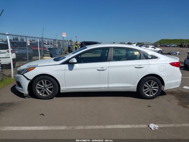 Hyundai Sonata 2017 5NPE24AF6HH565572 Image 13