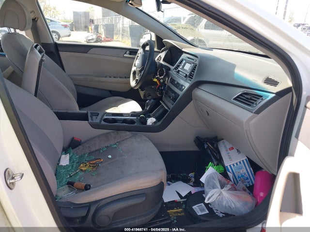 Hyundai Sonata 2017 5NPE24AF6HH565572 Image 5