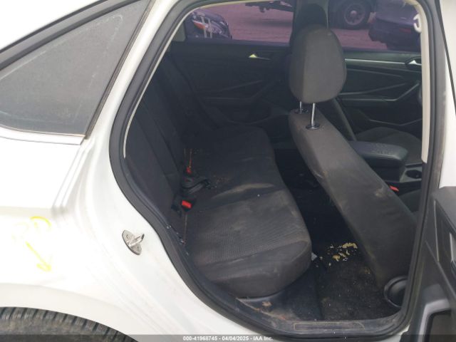 3VWC57BU0KM127139 Volkswagen Jetta 1.4t R-line/1.4t S/1.4t Se