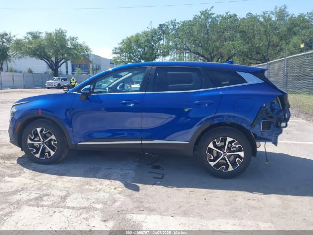 5XYK33AF0PG103332 KIA Sportage Ex