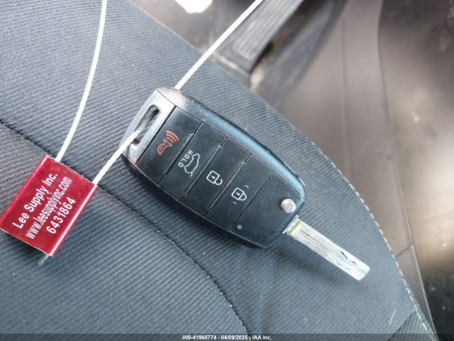 KNDJP3A50K7021873 KIA SOUL +