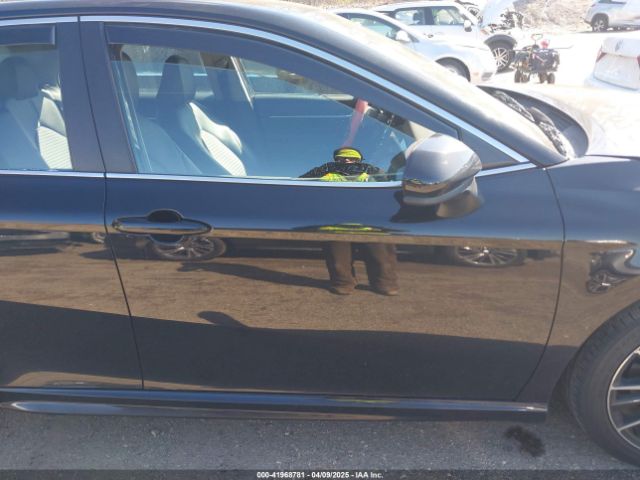 4T1G11AK1MU565742 Toyota CAMRY SE
